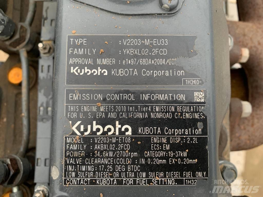 Kubota V 2203 ENGINE Motorok