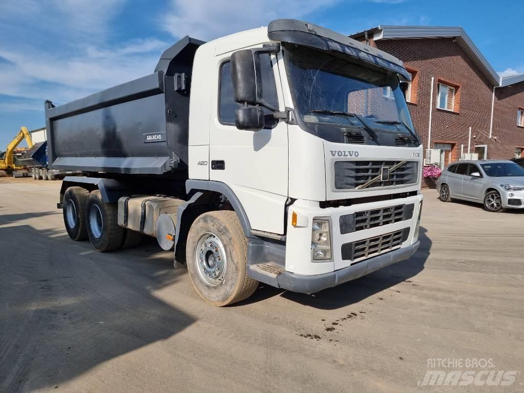 Volvo FM420 (6x4) Hidraulikus konténerszállító
