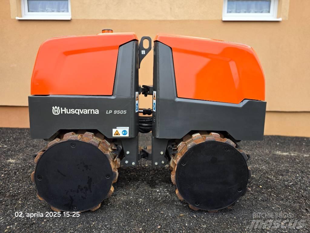  Husqarna LP 9505 Vibrátorok