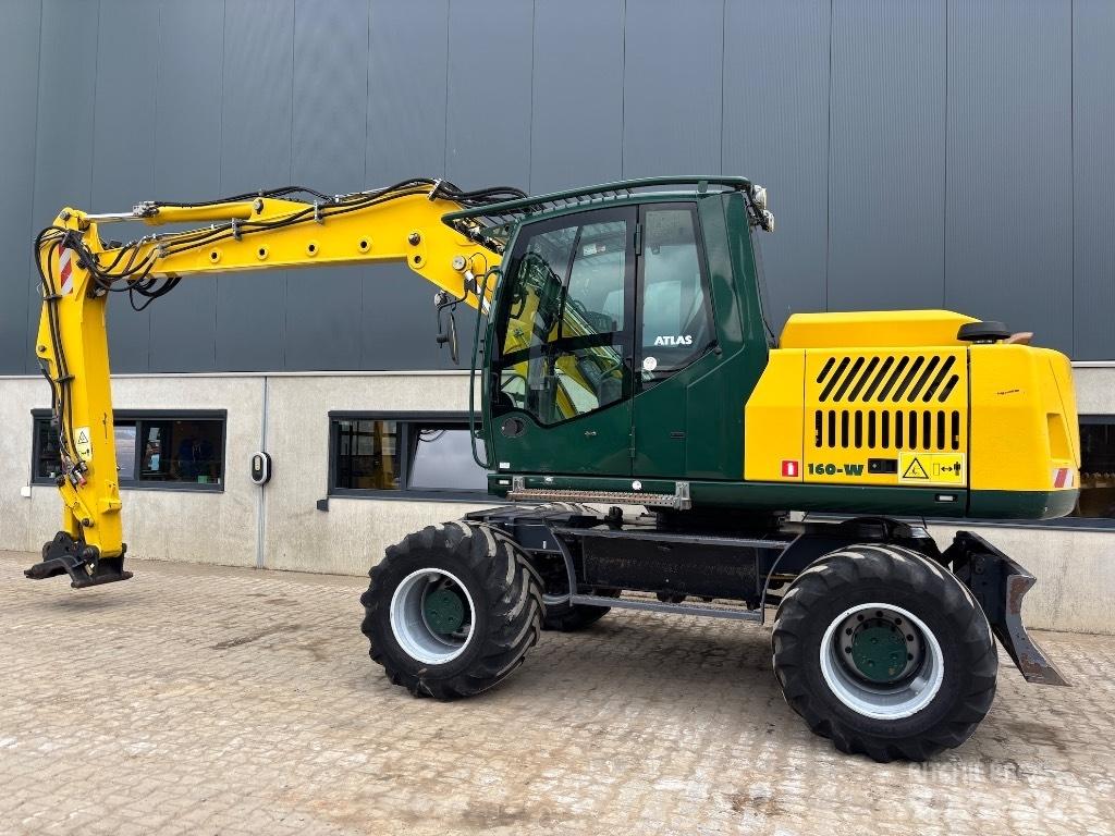 Atlas 160 W - 140 W Gumikerekes kotrók