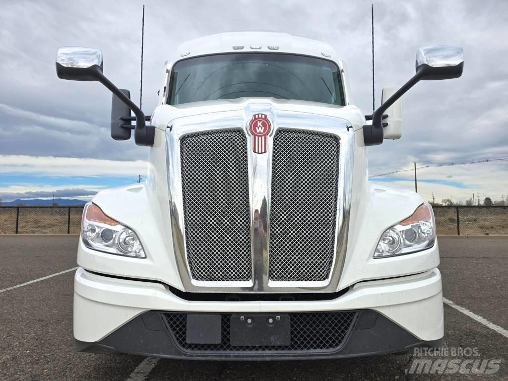 Kenworth T 680 Nyergesvontatók