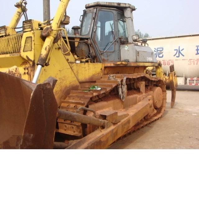 Komatsu d155a-2 lánctalpas dózerek