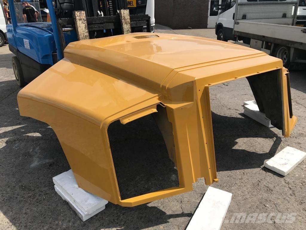 CAT 735 B Hood Alváz és felfüggesztés