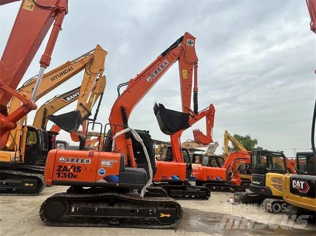Hitachi ZX 120 Lánctalpas kotrók