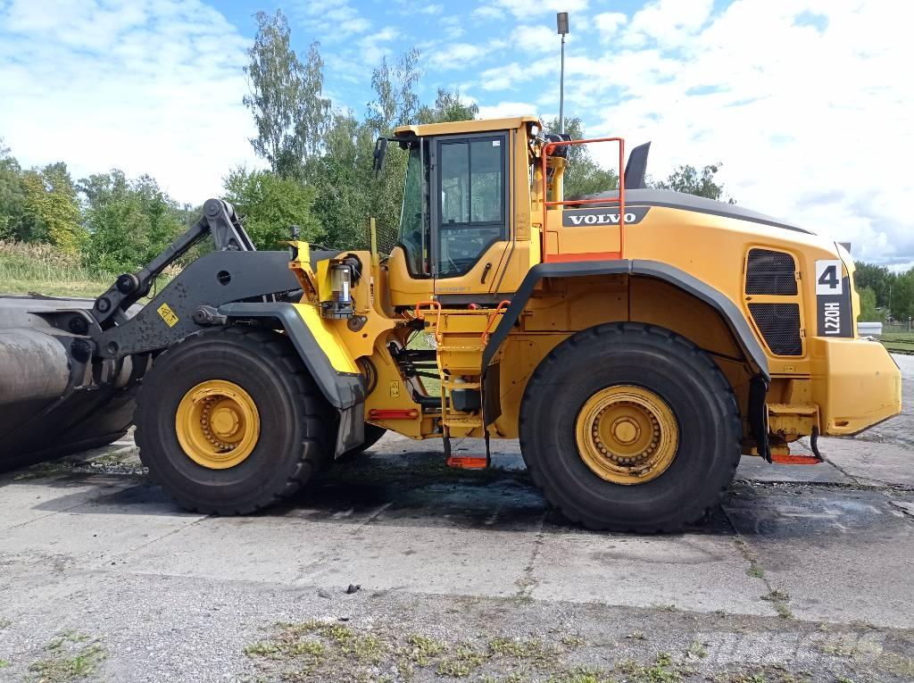 Volvo L 220 H Gumikerekes homlokrakodók