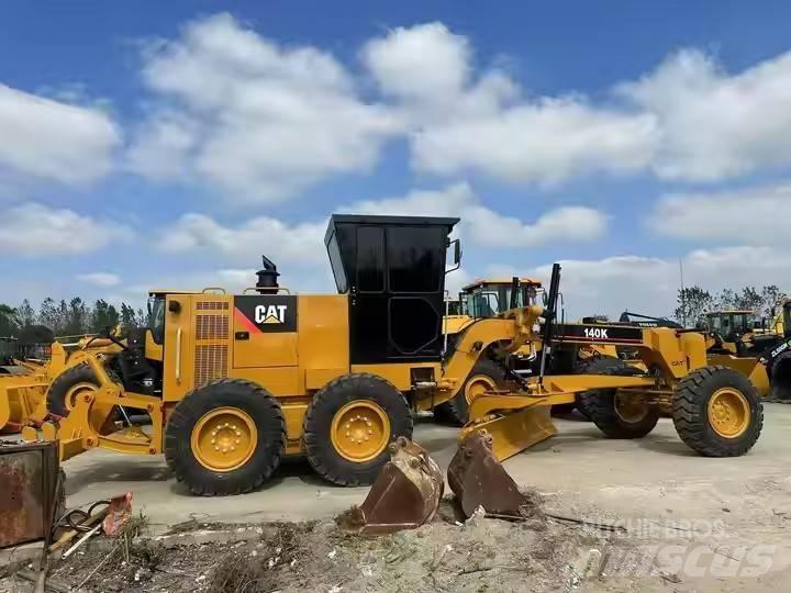 CAT 140 K Gréderek