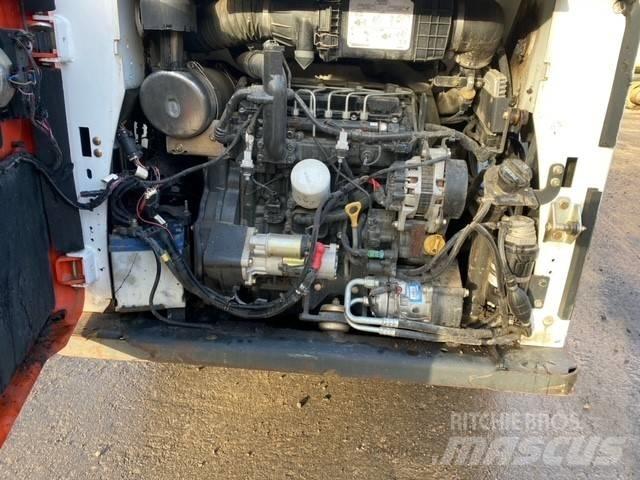 Bobcat S 590 Kompaktrakodók