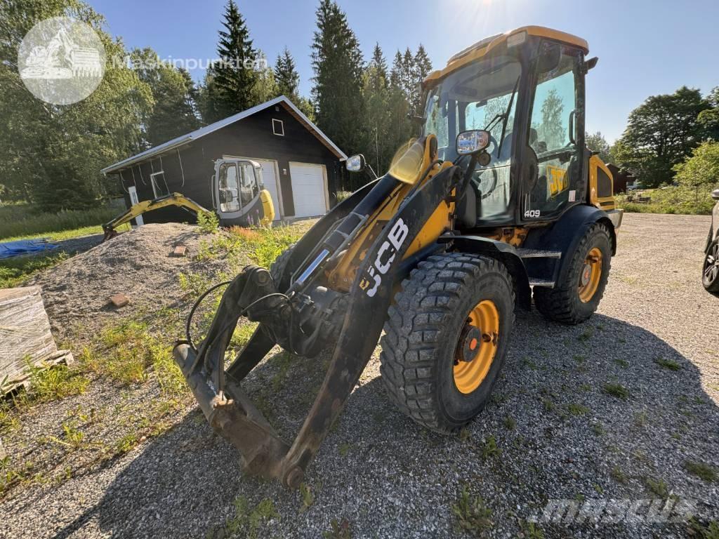 JCB 413 K Gumikerekes homlokrakodók