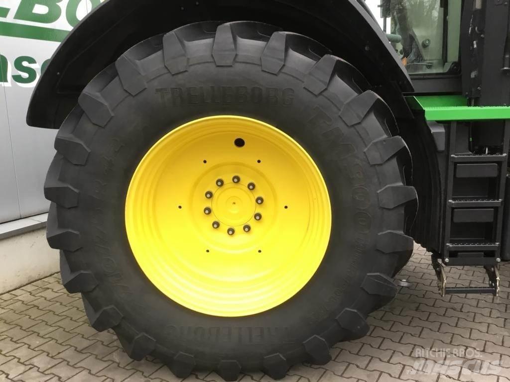 John Deere 7R330 Traktorok