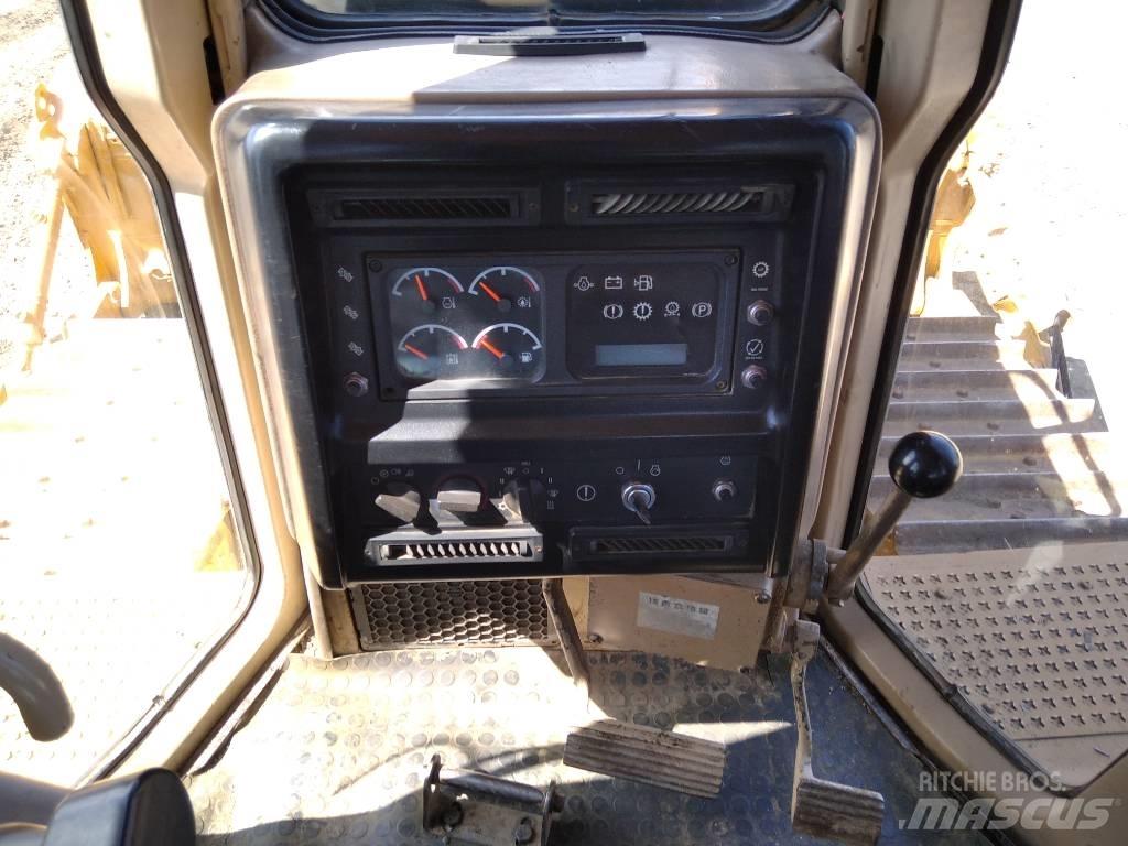 CAT D 6 R LGP Dózerek