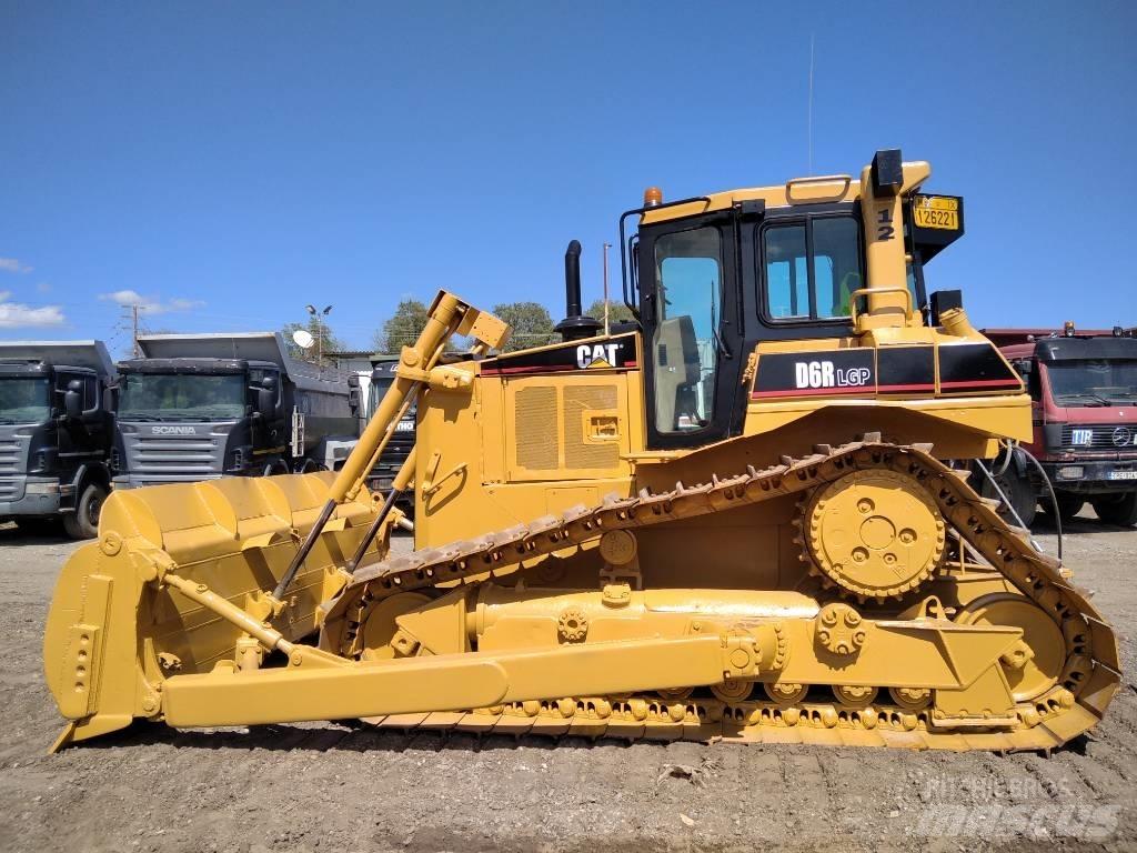 CAT D 6 R LGP Dózerek