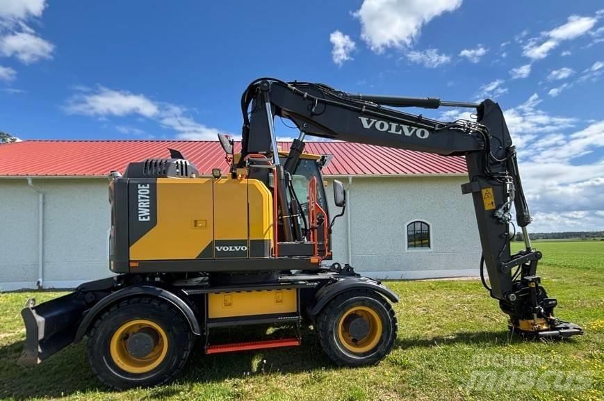 Volvo EWR 170 E Gumikerekes kotrók