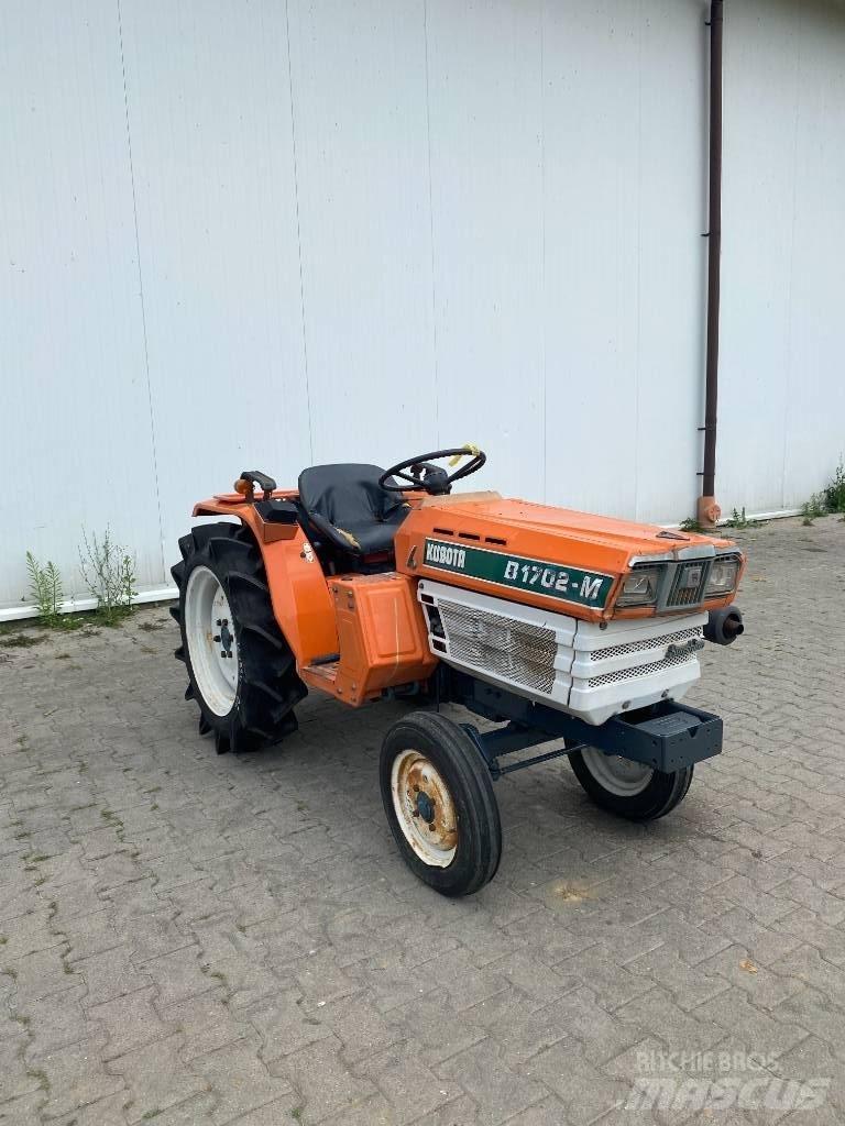 Kubota B1702-M Kompakt traktorok