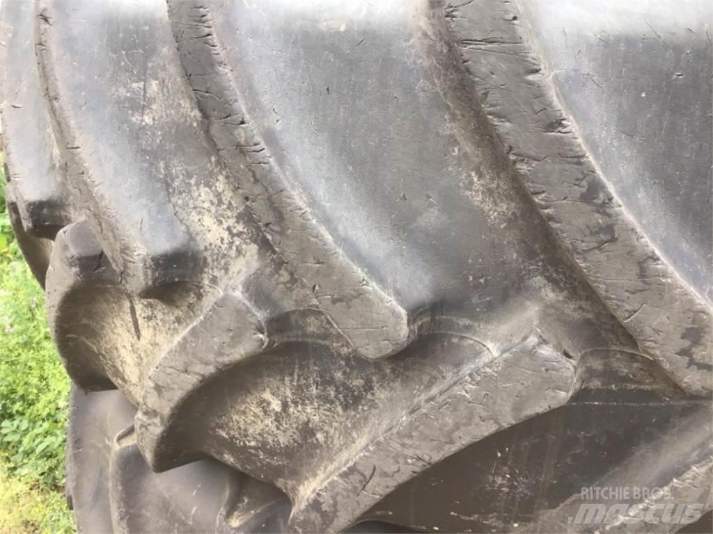 Mitas 680/80R42 Gumiabroncsok, kerekek és felnik