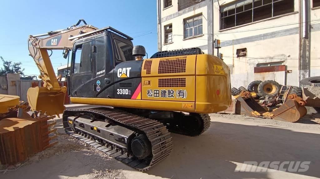CAT 330 Lánctalpas kotrók