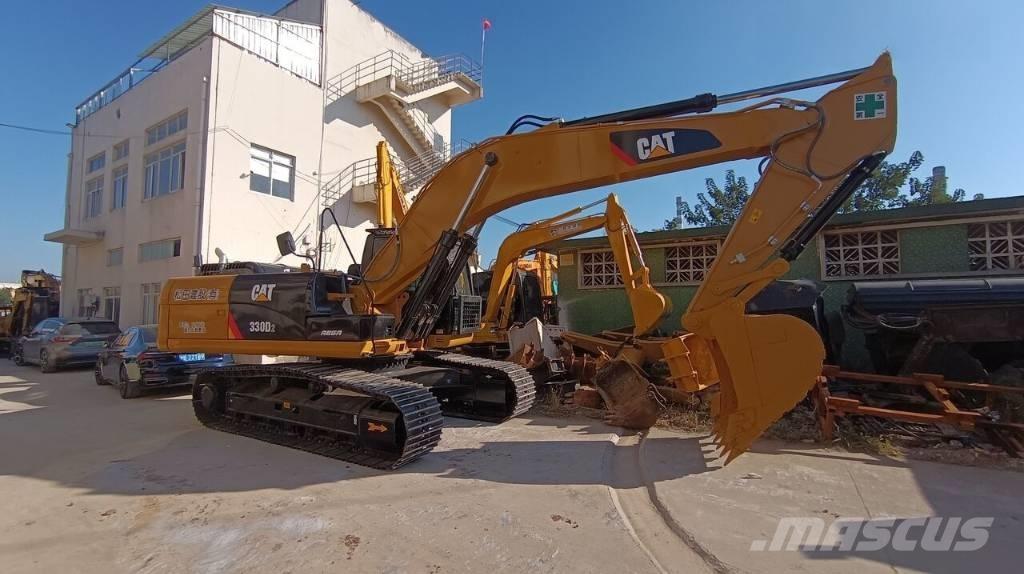 CAT 330 Lánctalpas kotrók