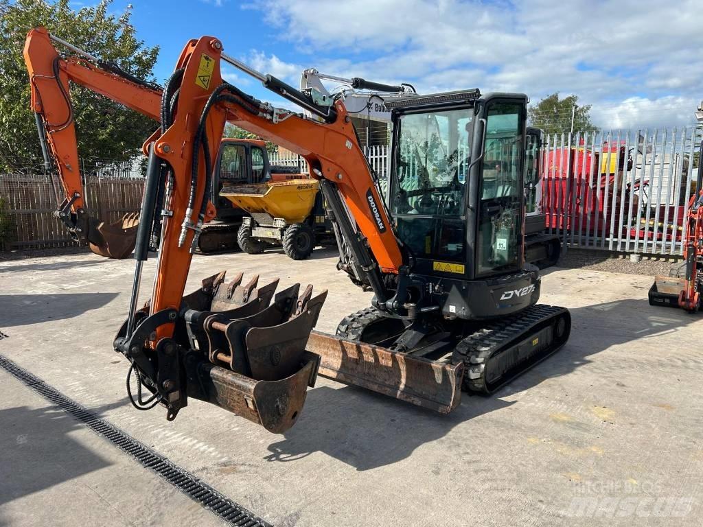 Doosan DX 27 Z Mini kotrók < 7t
