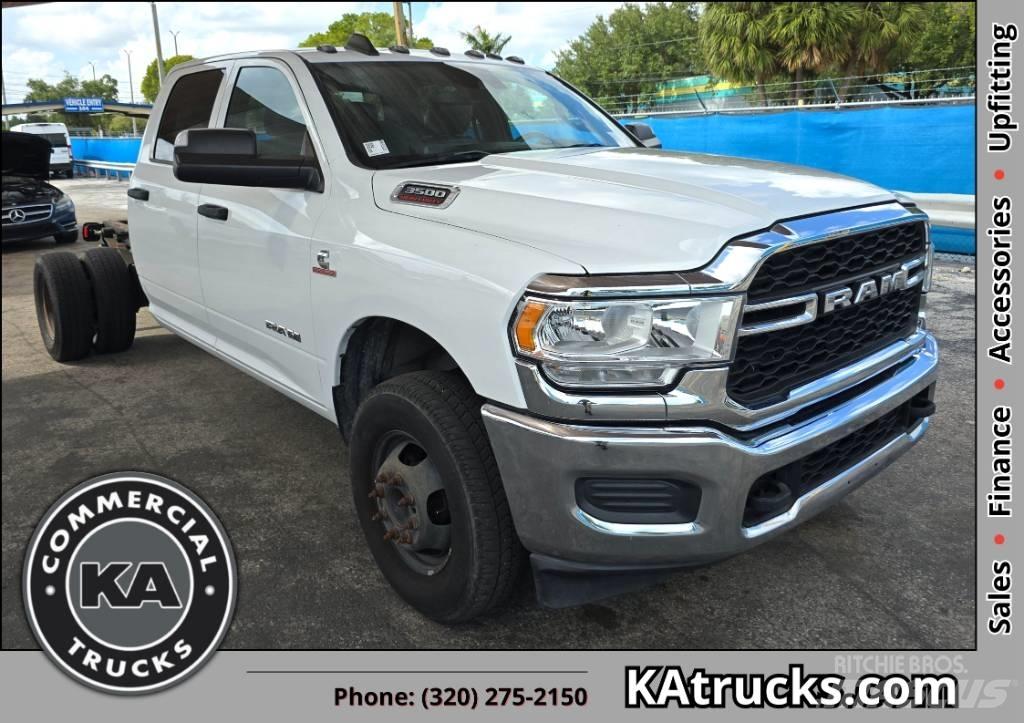 RAM 3500 TRADESMAN Fülkés alváz