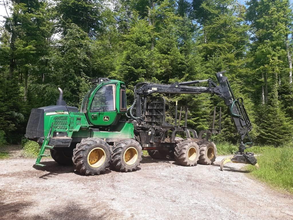 John Deere 1110G Kihordók