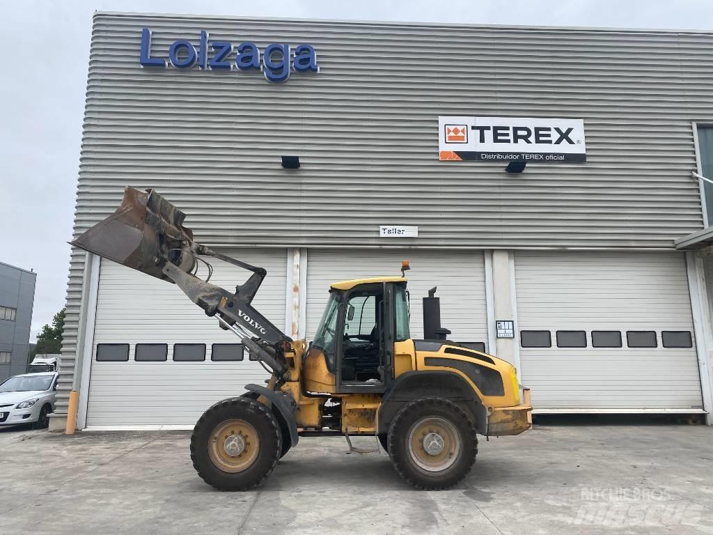 Volvo L45F Gumikerekes homlokrakodók