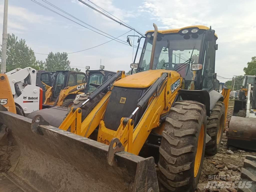 JCB 4CX Kotrórakodók