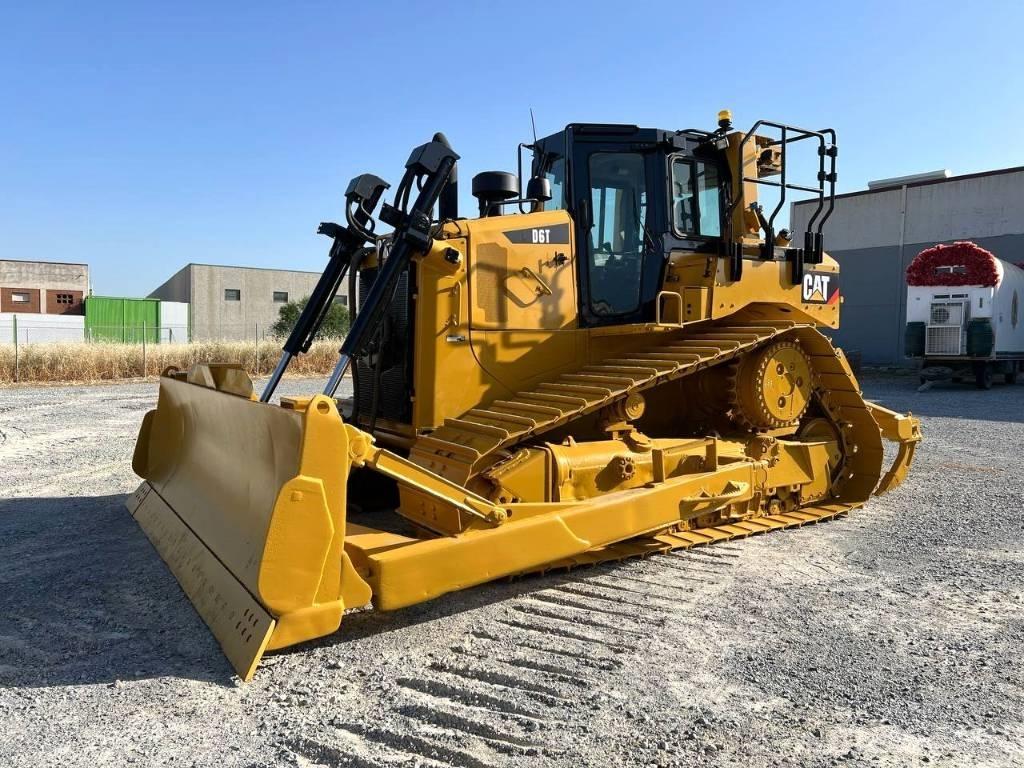 CAT D 6 T lánctalpas dózerek