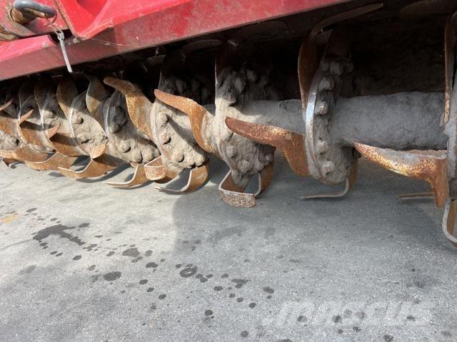Tulip RTC 280-40 Kardánhajtású ekék és Forgó-boronák