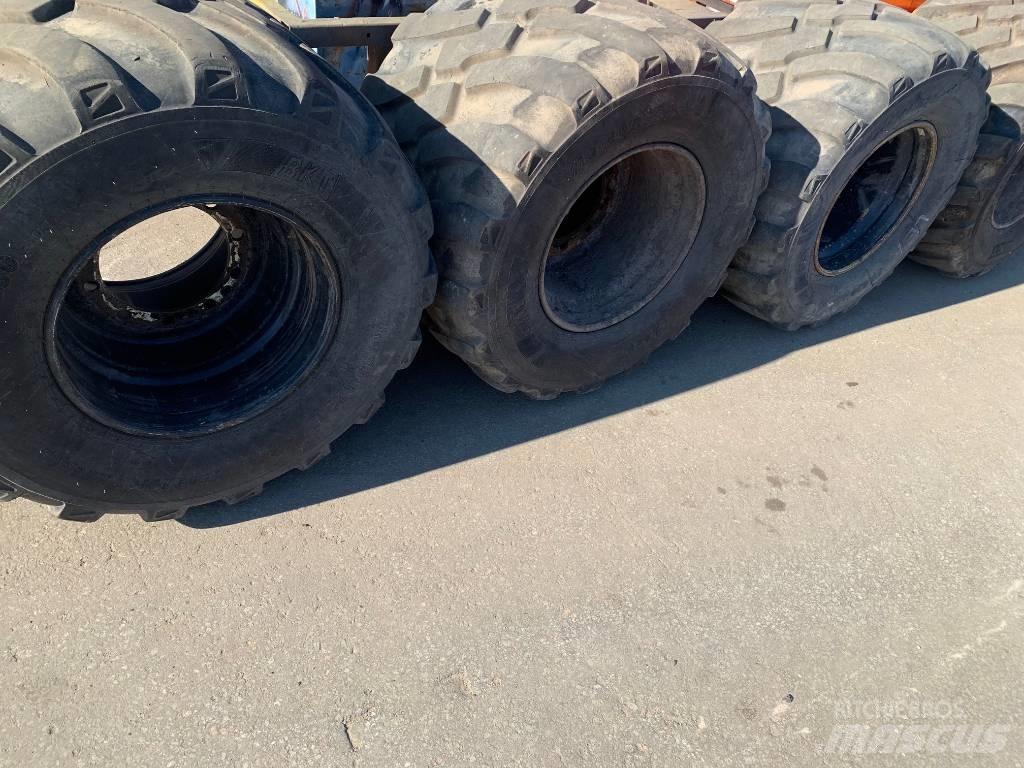 BKT Flotation Radial Gumiabroncsok, kerekek és felnik