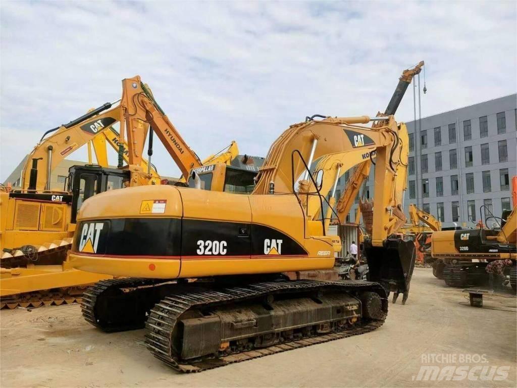 CAT 320C Lánctalpas kotrók