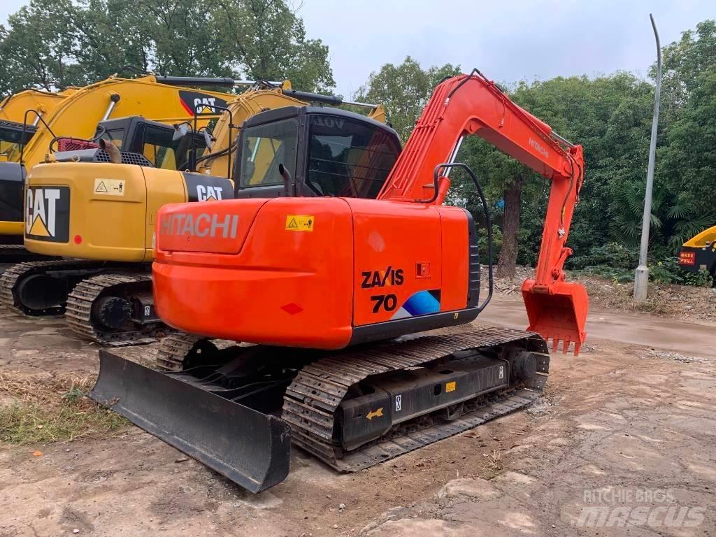 Hitachi Zaxis 70 Lánctalpas kotrók