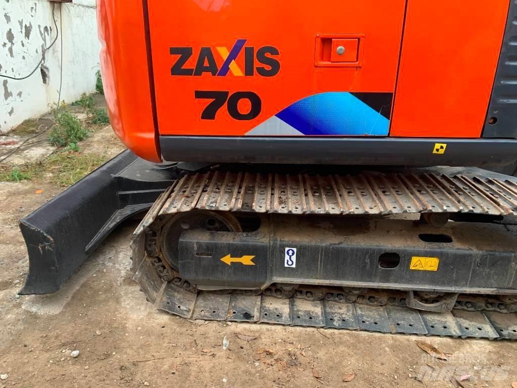 Hitachi Zaxis 70 Lánctalpas kotrók