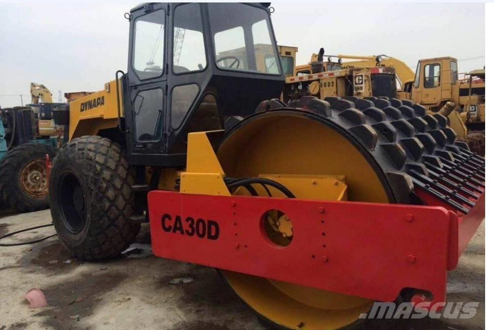 Dynapac CA 30 D Egydobos hengerek