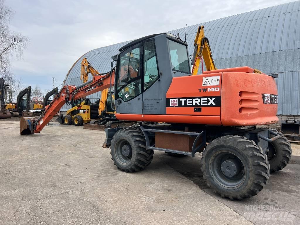 Atlas TW 140 Gumikerekes kotrók