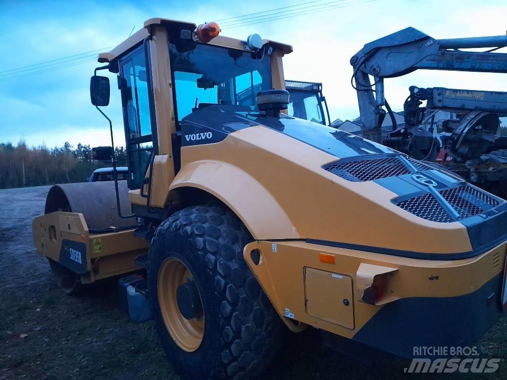 Volvo SD 135 B Egydobos hengerek