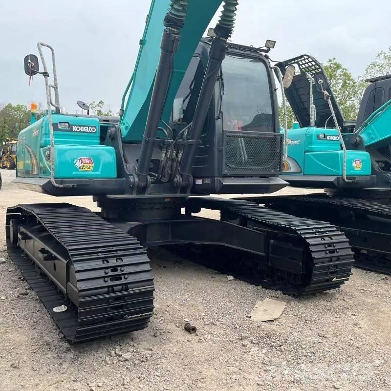 Kobelco SK 200 Lánctalpas kotrók