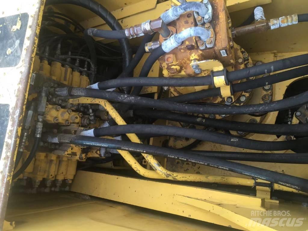 Komatsu pc220-8 Lánctalpas kotrók