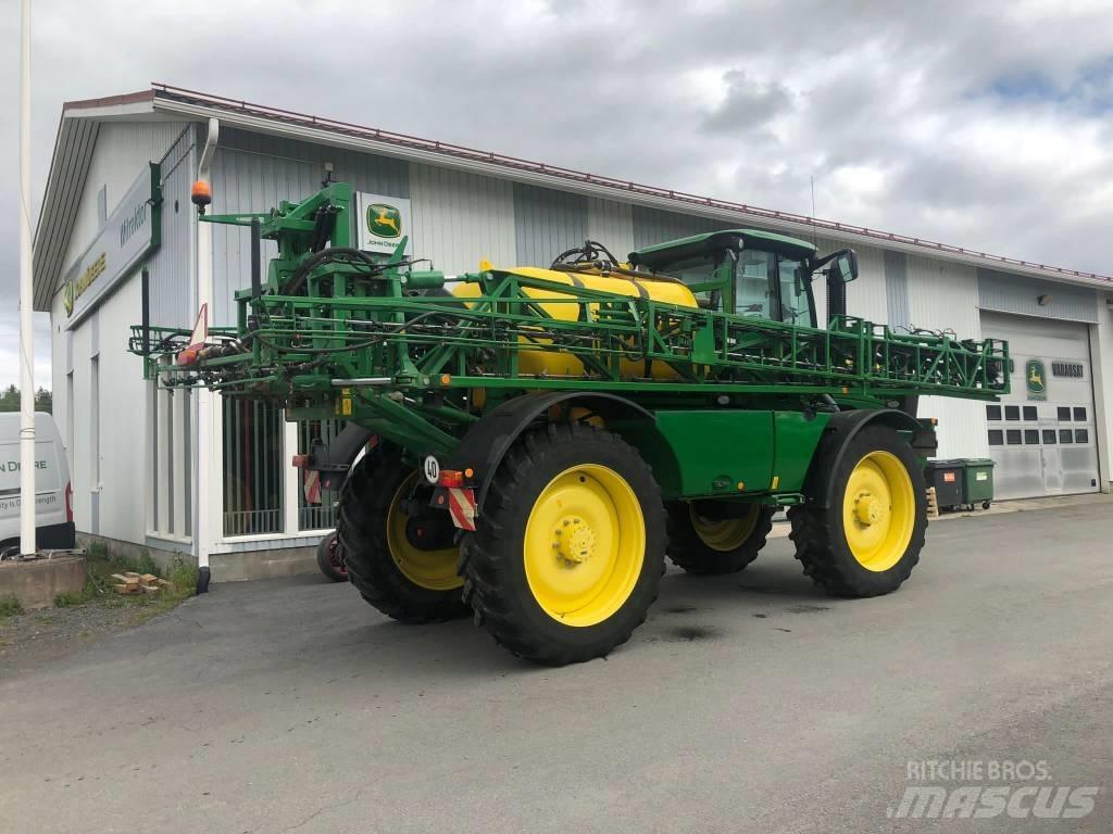 John Deere R4040i Önjáró trágyaszórók
