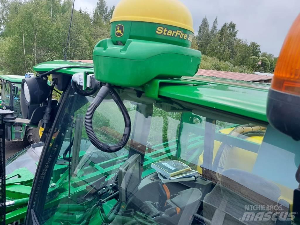 John Deere R4040i Önjáró trágyaszórók
