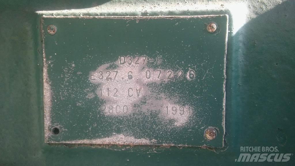  Diter D327-6 Motorok