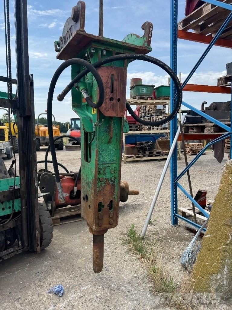 Montabert V 1200 BRH Hidraulikus cölöpverők