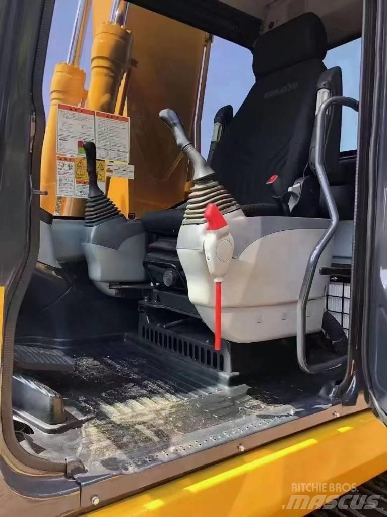 Komatsu 160-7 Lánctalpas kotrók