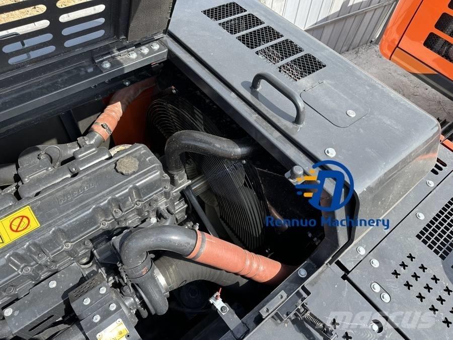 Doosan DX 340 Lánctalpas kotrók