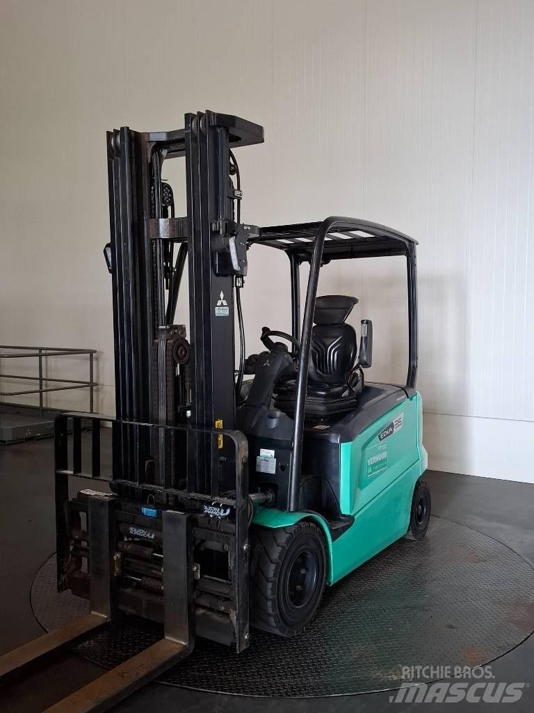 Mitsubishi FB35N Elektromos targoncák