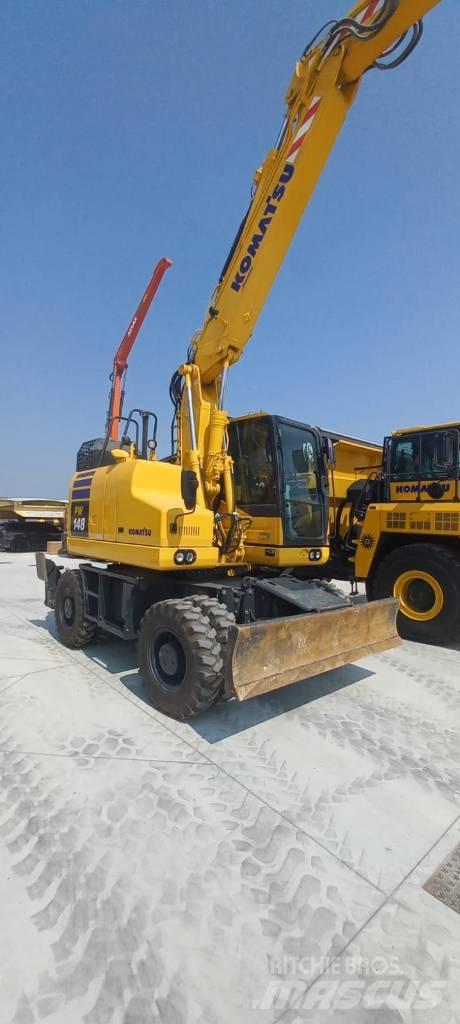 Komatsu PW148-11 Gumikerekes kotrók
