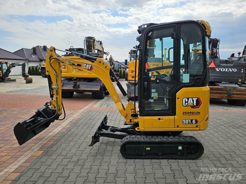 CAT 301.6 Mini kotrók < 7t