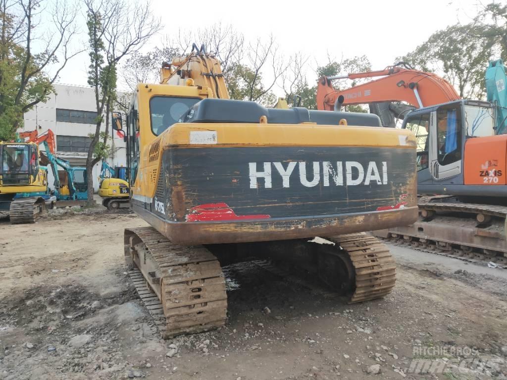Hyundai R215-9 Lánctalpas kotrók