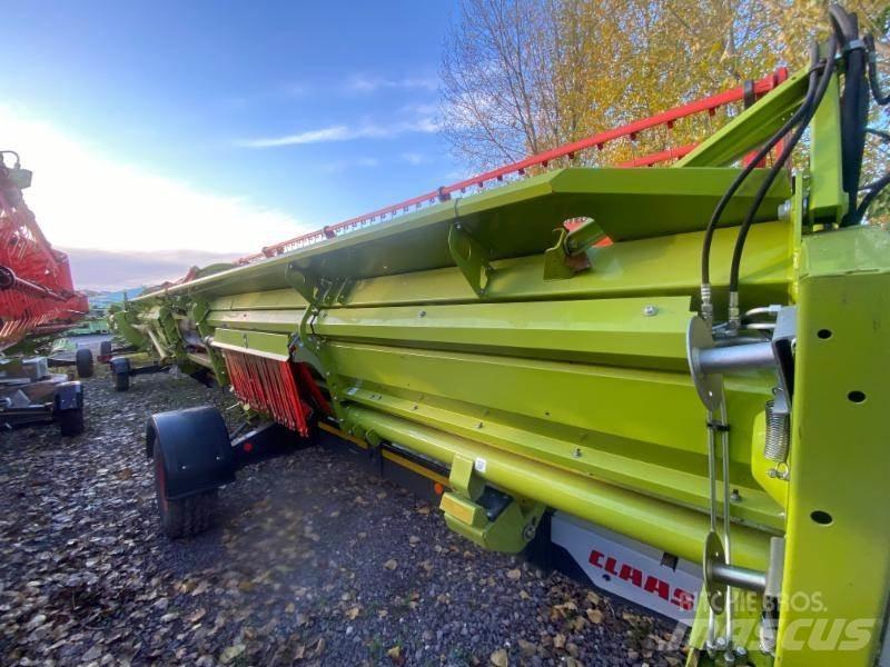 CLAAS LEXION 8600 Kombájnok