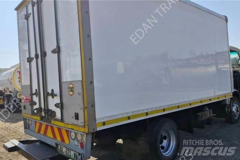 Isuzu NPR 275 Egyéb
