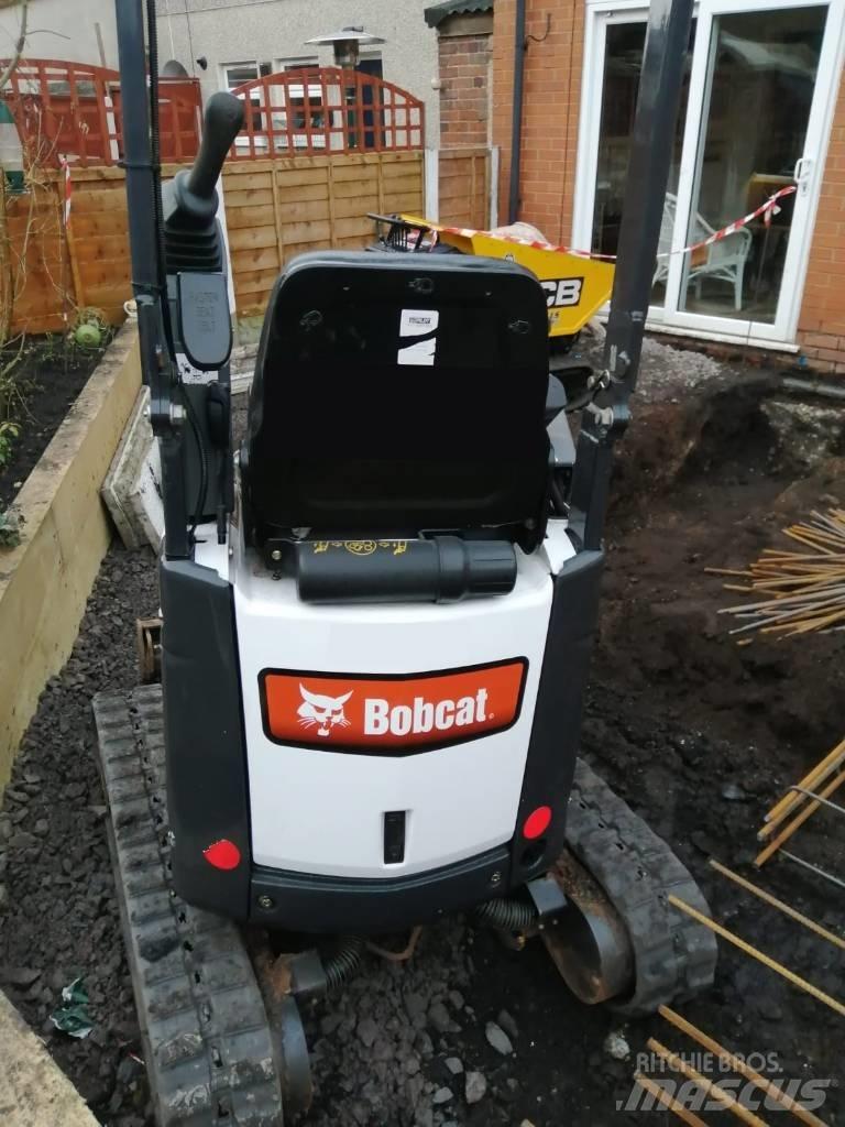 Bobcat E10z Mini kotrók < 7t