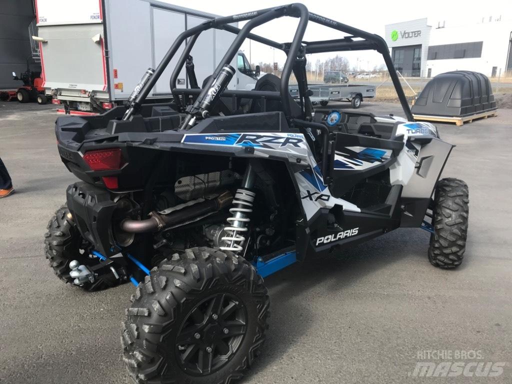 Polaris RZR 1000 ATV-k